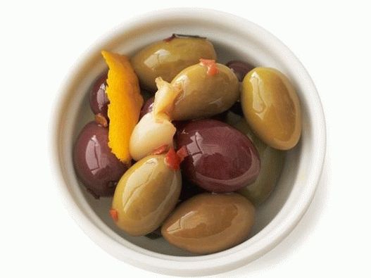3. Подправени маслини