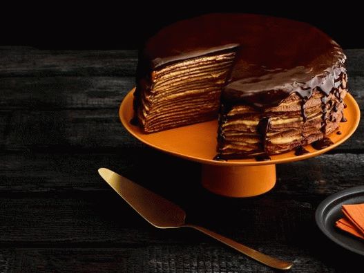 Фото торта с палачинки с шоколад и тиква