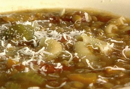 Фото супа от леща с паста