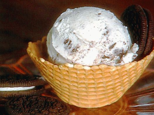 Фото домашен сладолед с орео бисквитки без сладолед