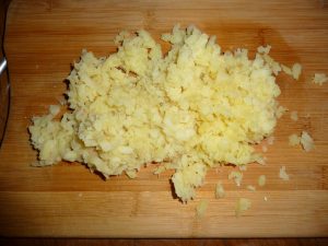 Картофени палачинки със заквасена сметана