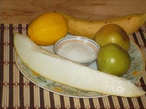 Плодова салата с пъпеш