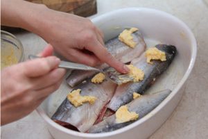 Хляб с лимоново масло