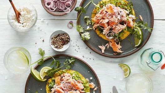 Снимка на Quesadilla със сьомга и сушени домати