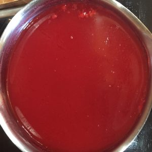 Кисел с червени боровинки