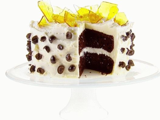 Фото кафена торта с италиански маслен крем и карамелна чаша