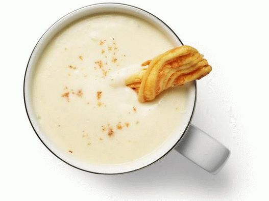 Фото кремообразна супа от карфиол с чедър