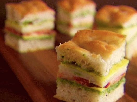 The photo на ястие - италиански клуб мини сандвичи