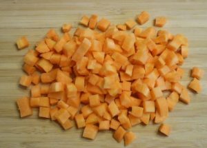 Лятна моркова супа