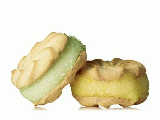 Фото сандвич със сладолед от лимон в сладко-кисела кристална поръска