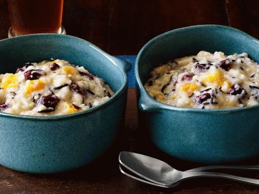 Пълнозърнеста каша за закуска