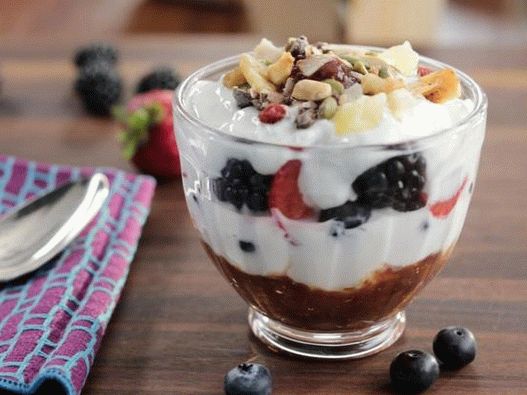 Парфе с компот от смокиня за закуска