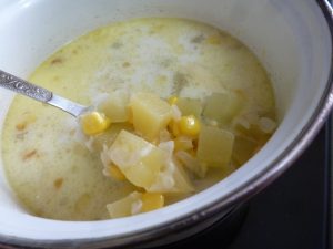 Чупена млечна супа