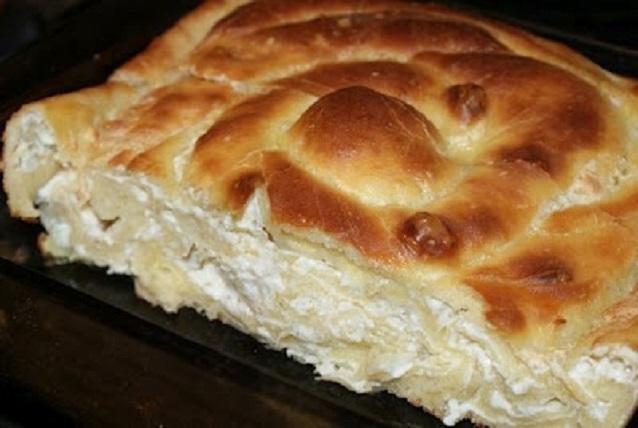 Българска торта със сирене