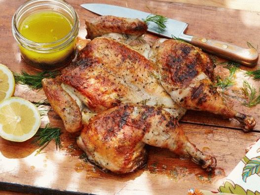 Снимка гръцко пиле на скара