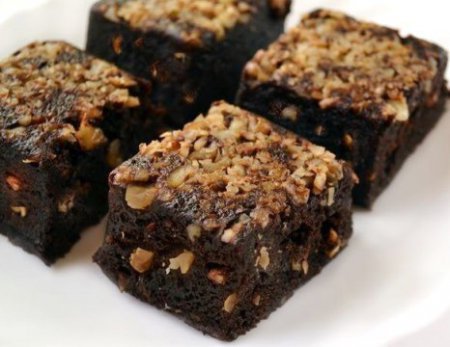 Постното мъничка фея  на Брауни