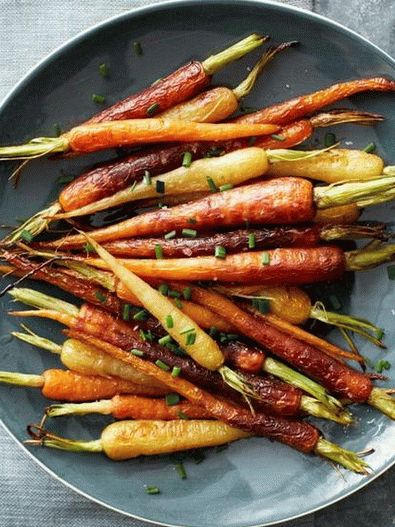 Печени дъгови моркови