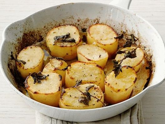 Снимка на ястието - Печени картофени клинове с риган