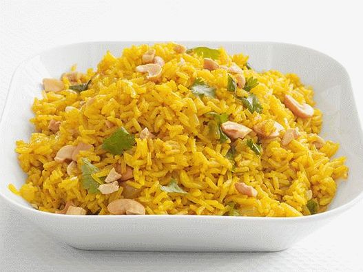 Фото индийски ориз от къри