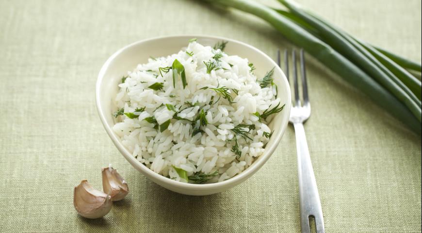 Ориз с билки и чесън