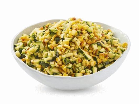 Фото салата от пържена царевица, тиквички и джалапенос