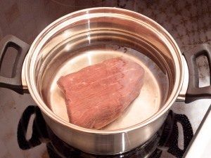 салата а Оливие Нова година