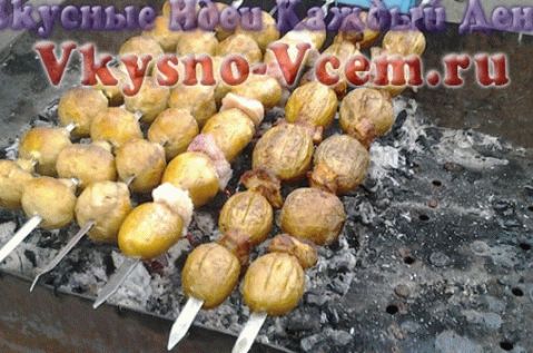 Оригинална рецепта за барбекю картофи с бекон