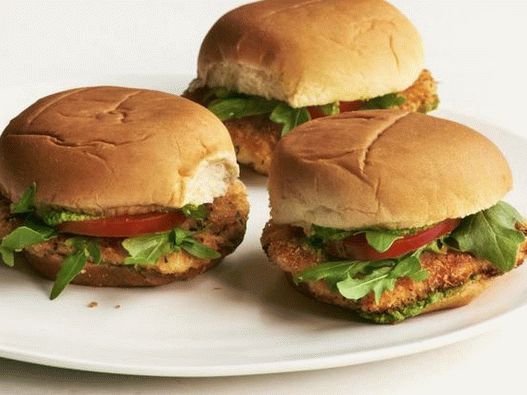 Фото плъзгачи-сандвичи с пиле в милански
