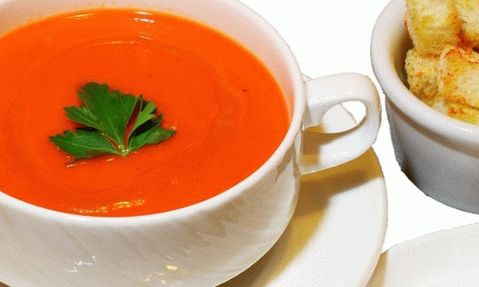 Затопляща доматена крем супа