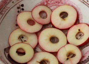 Ябълки в тесто